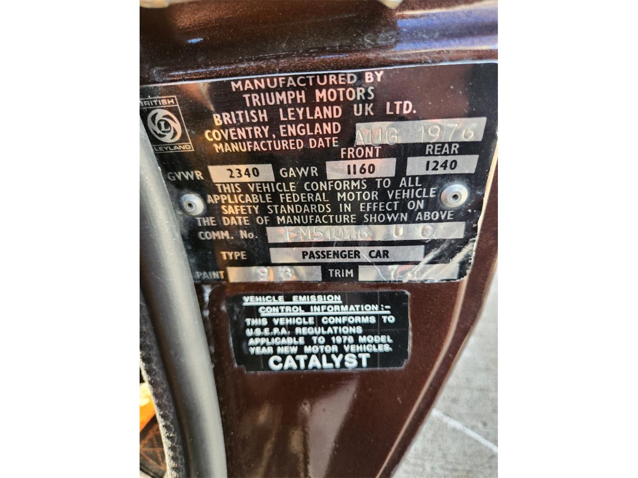 Triumph-Spitfire-1976-Brown-Met-Biscuit-12