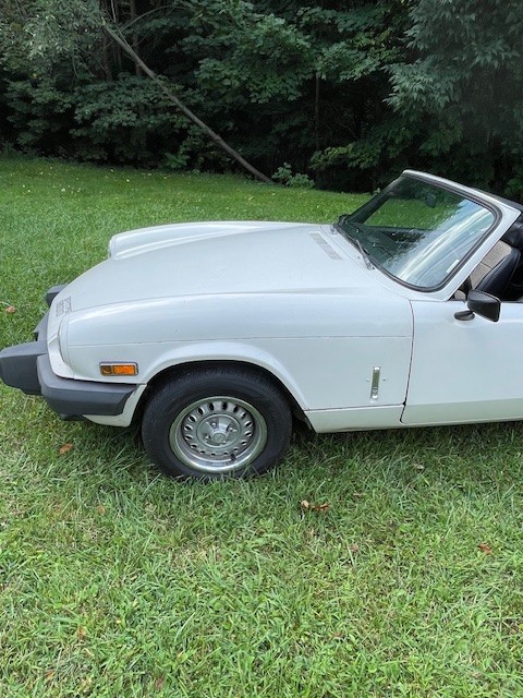Triumph-Spitfire-1980-Convertible-13