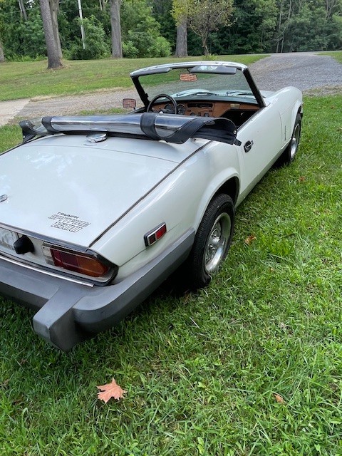 Triumph-Spitfire-1980-Convertible-18