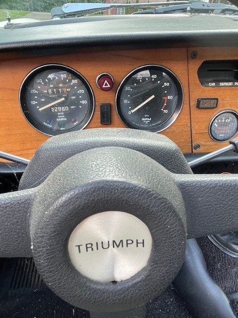 Triumph-Spitfire-1980-Convertible-21