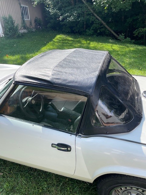 Triumph-Spitfire-1980-Convertible-8