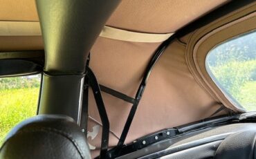 Triumph-Stag-Mark-II-1973-Convertible-21