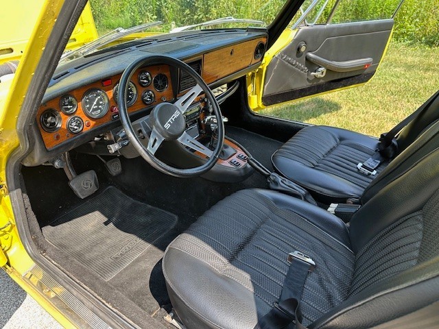 Triumph-Stag-Mark-II-1973-Convertible-26