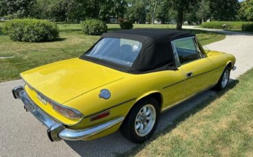 Triumph-Stag-Mark-II-1973-Convertible-4