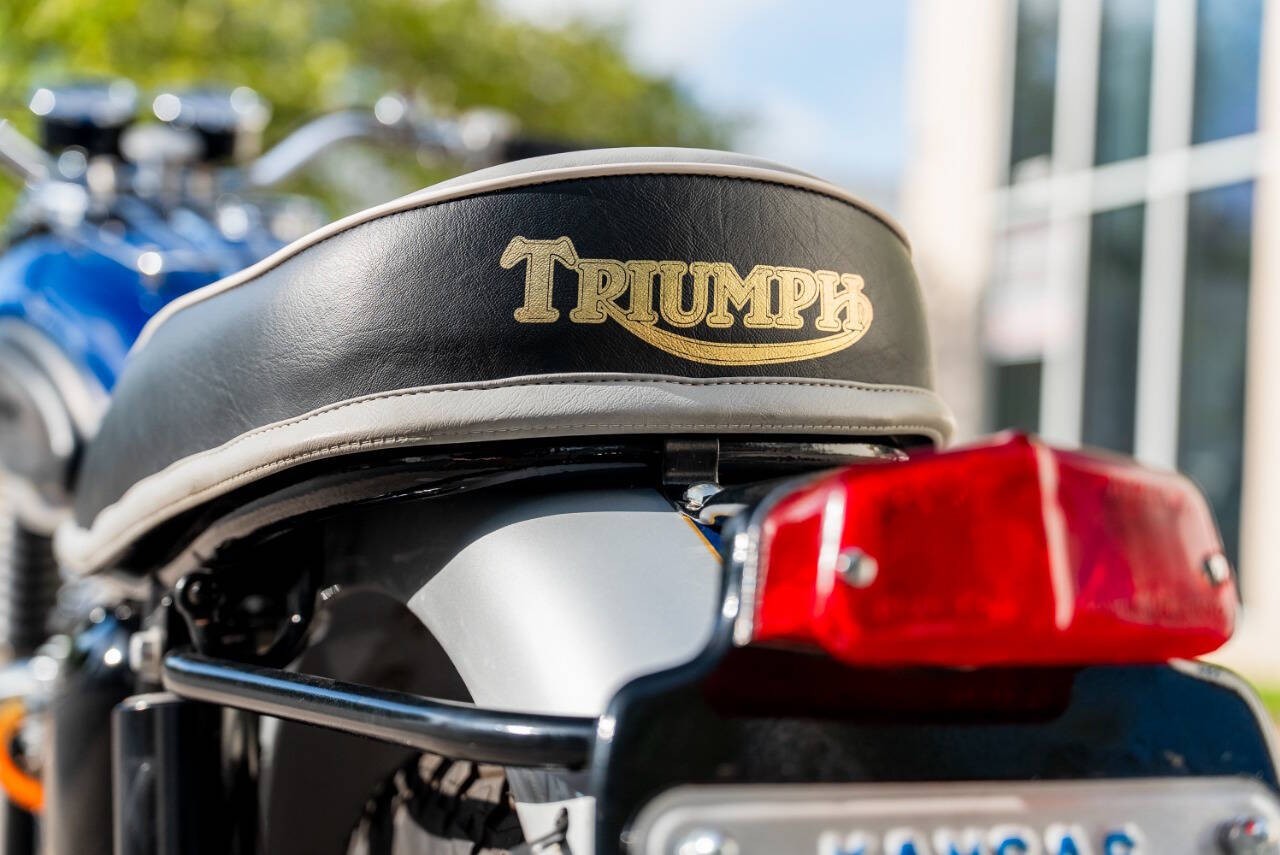Triumph-T120R-1965-Motorcycles-Scooters-11