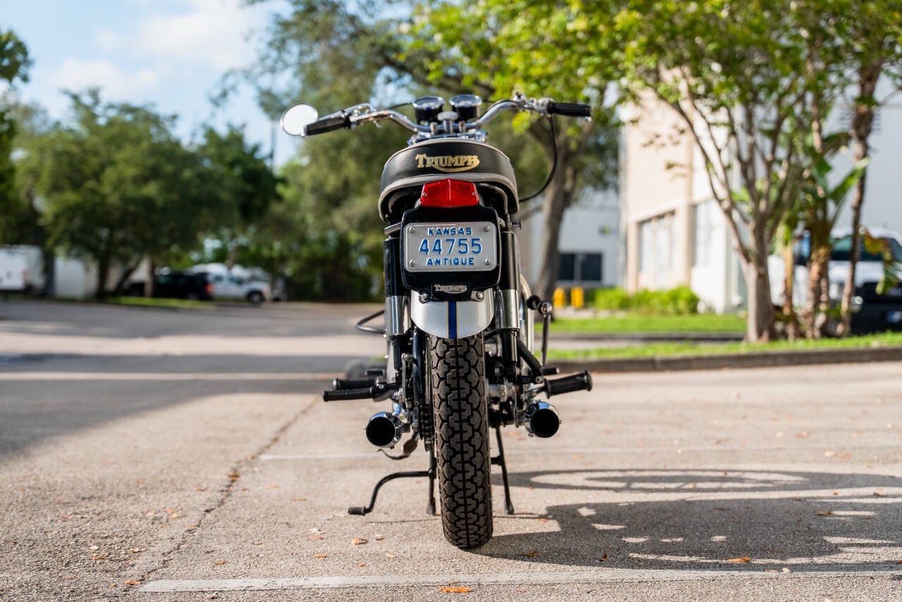 Triumph-T120R-1965-Motorcycles-Scooters-3