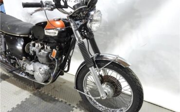 Triumph-T150-750-Trident-2879A-1973-1