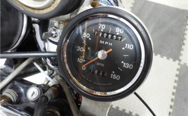 Triumph-T150-750-Trident-2879A-1973-21