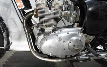 Triumph-T150-750-Trident-2879A-1973-30