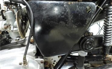 Triumph-T150-750-Trident-2879A-1973-36