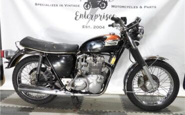 Triumph-T150-750-Trident-2879A-1973
