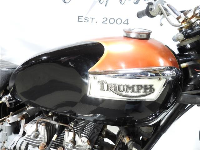 Triumph-T150-750-Trident-2879A-1973-7