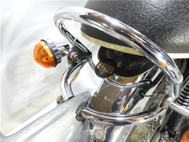 Triumph-T150-750-Trident-T150V-2879B-1974-15