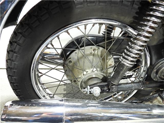 Triumph-T150-750-Trident-T150V-2879B-1974-17
