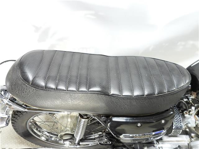 Triumph-T150-750-Trident-T150V-2879B-1974-18