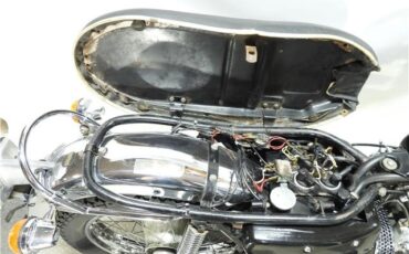 Triumph-T150-750-Trident-T150V-2879B-1974-20