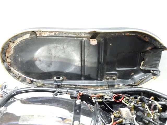 Triumph-T150-750-Trident-T150V-2879B-1974-23
