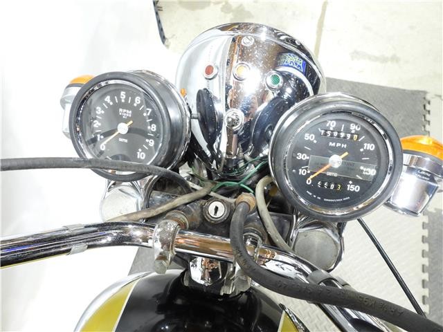 Triumph-T150-750-Trident-T150V-2879B-1974-27