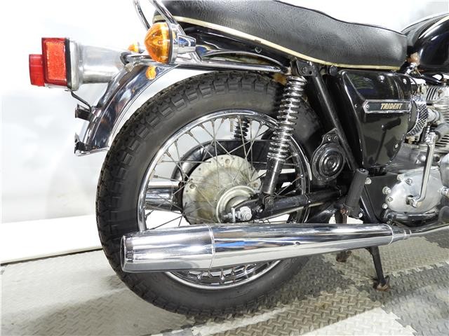 Triumph-T150-750-Trident-T150V-2879B-1974-30