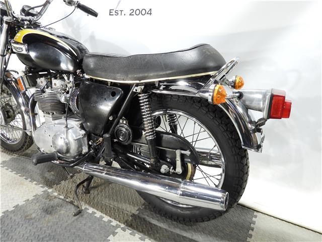 Triumph-T150-750-Trident-T150V-2879B-1974-32