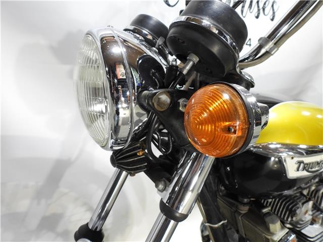 Triumph-T150-750-Trident-T150V-2879B-1974-37