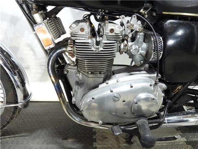 Triumph-T150-750-Trident-T150V-2879B-1974-38