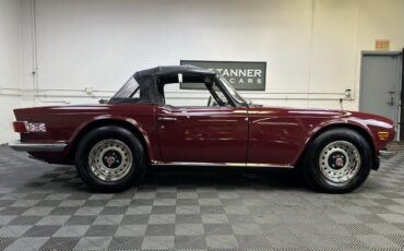 Triumph-TR-6-1971-Convertible-1