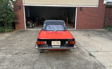 Triumph-TR-6-1971-Convertible-4