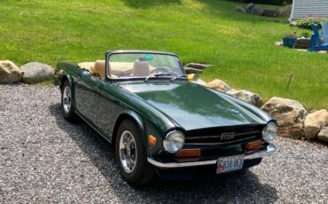 Triumph-TR-6-1972-12