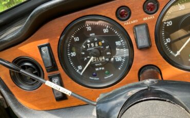 Triumph-TR-6-1972-19
