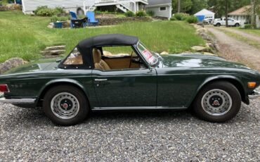 Triumph-TR-6-1972-4