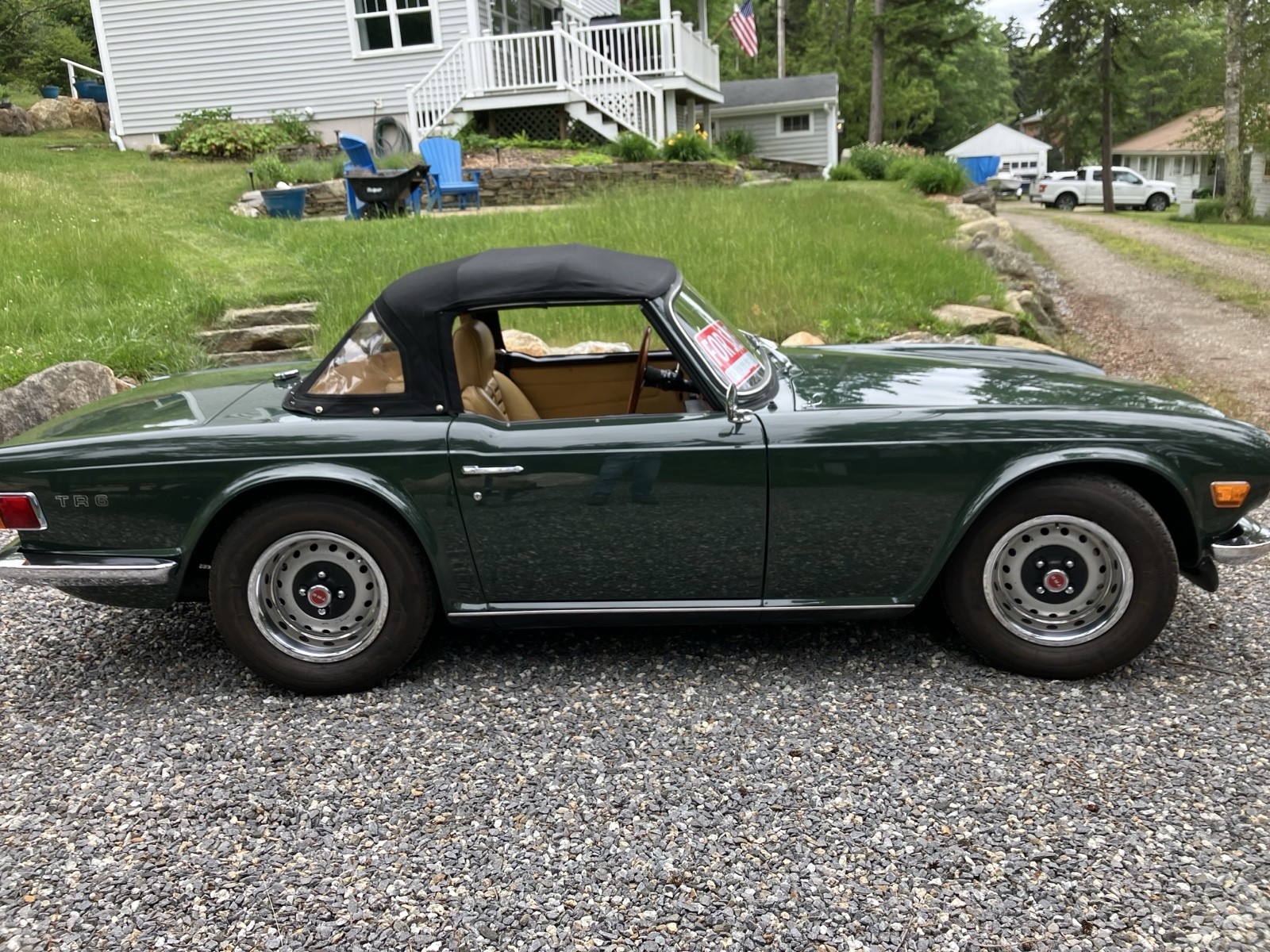 Triumph-TR-6-1972-4