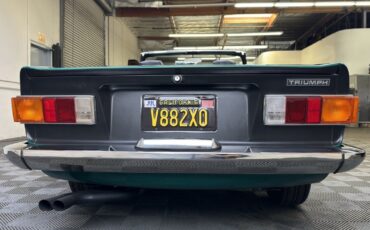 Triumph-TR-6-1972-Convertible-12