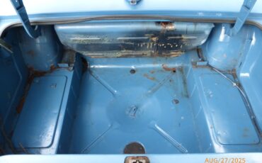 Triumph-TR-6-1972-Convertible-18