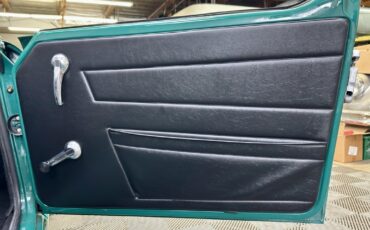 Triumph-TR-6-1972-Convertible-21