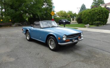 Triumph-TR-6-1972-Convertible-4