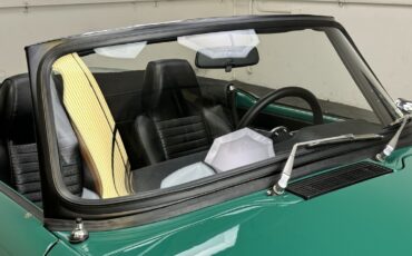 Triumph-TR-6-1972-Convertible-5
