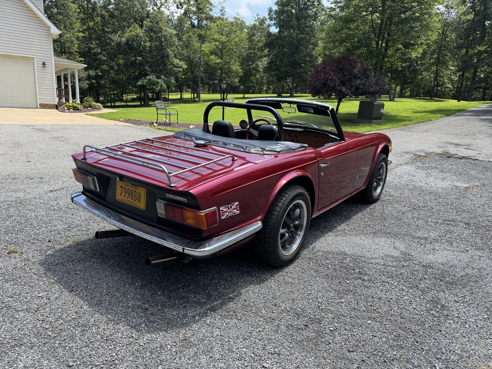 Triumph-TR-6-1973-Convertible-3