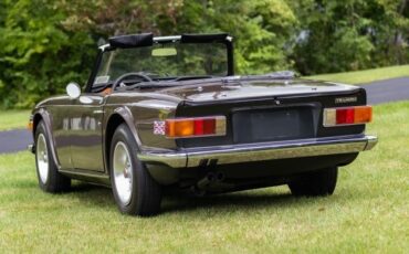 Triumph-TR-6-1973-Convertible-4
