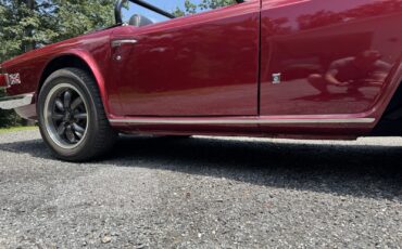 Triumph-TR-6-1973-Convertible-7