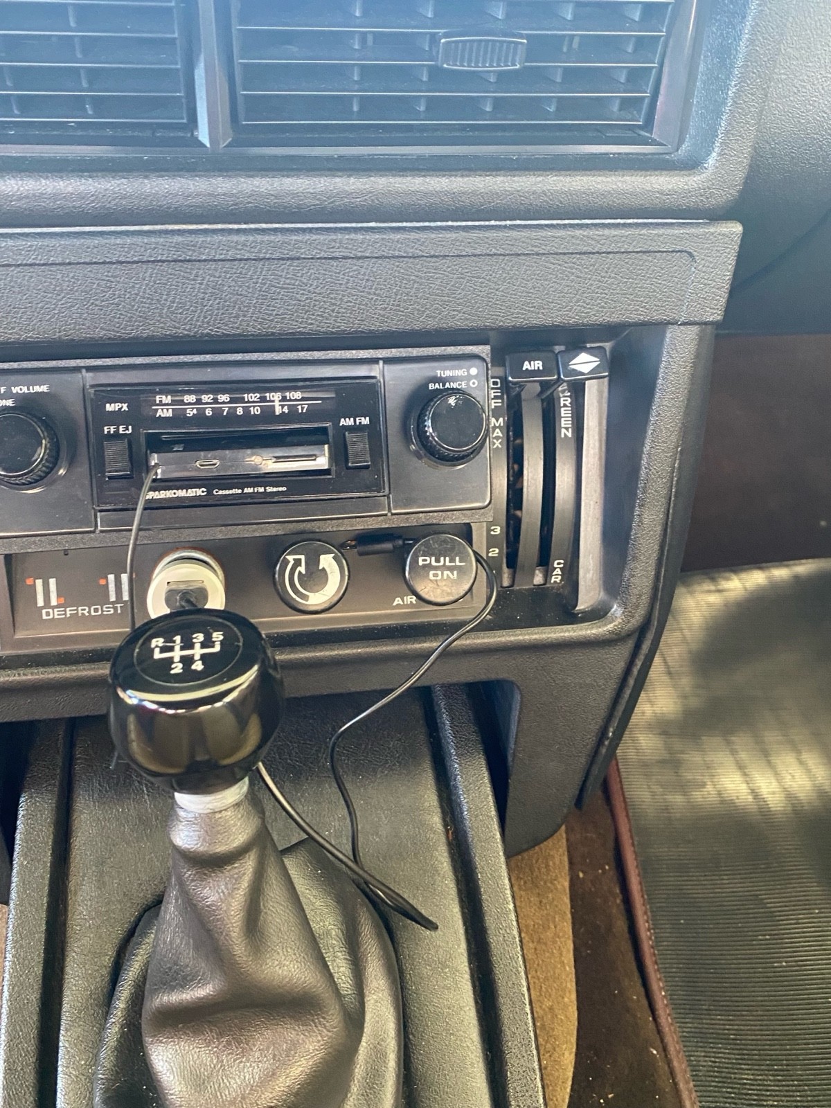 Triumph-TR-7-1979-14