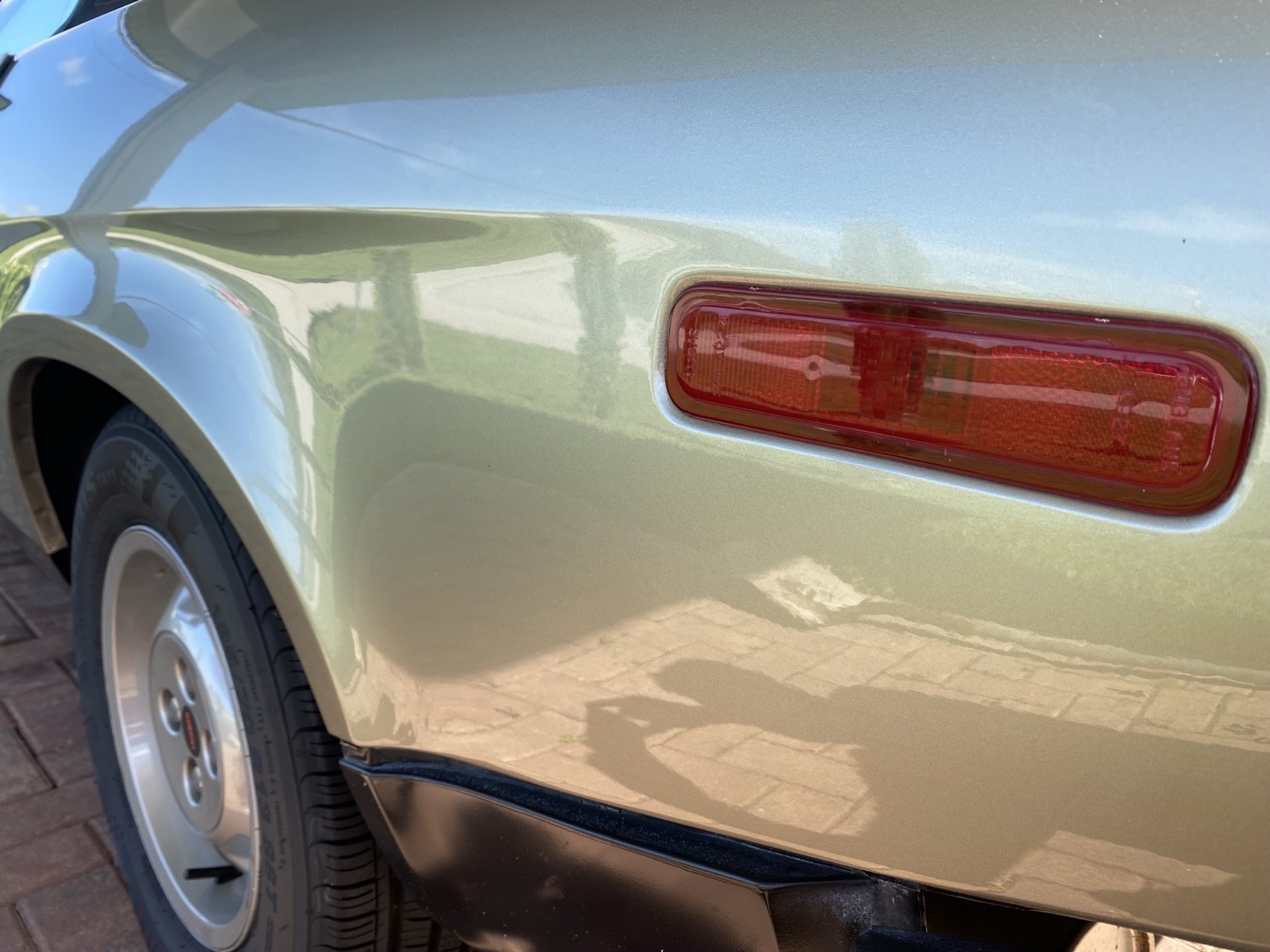Triumph-TR-7-1979-6