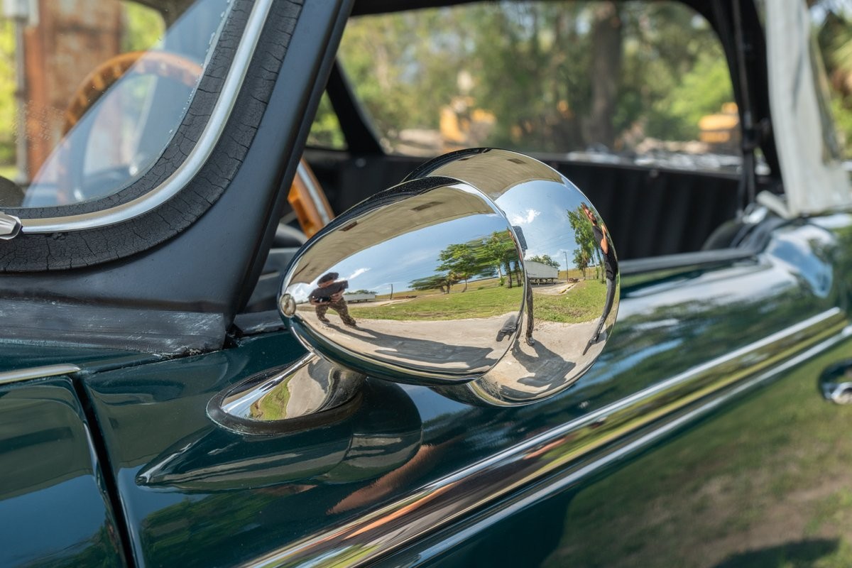 Triumph-TR250-1968-31