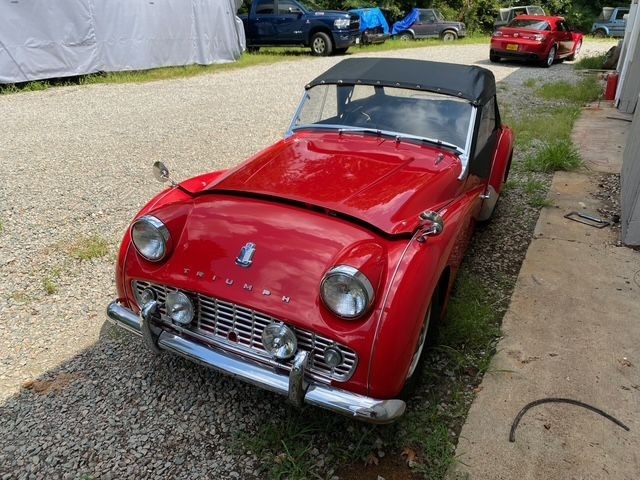 Triumph-TR3-1960-Convertible-1
