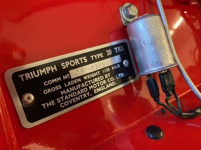 Triumph-TR3-1960-Convertible-10
