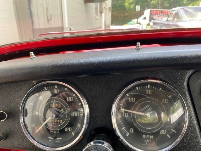 Triumph-TR3-1960-Convertible-5