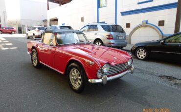 Triumph-TR4A-1966-Convertible-23