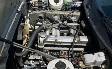 Triumph-TR7-1977-Coupe-14