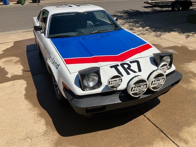 Triumph-TR7-1977-Coupe-3