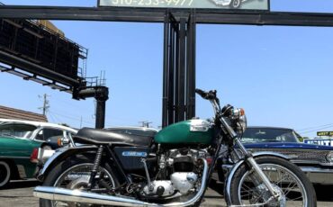 Triumph-Tiger-1977